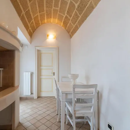 Palazzo Antica Apartment *